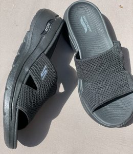 side view of the Skechers GoWalk Arch Fit