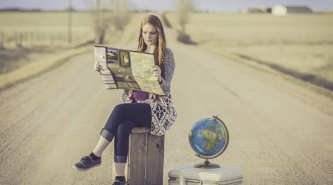 globe trotter girl