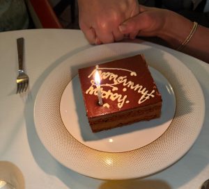 anniversary cake 